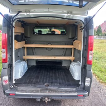 OPEL VIVARO 2.0CDTI 84KW BEZ DPF 6 MÍST R.V.2010 - 12