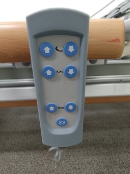 Elektrická polohovací postel Völker, TOP STAV - 12