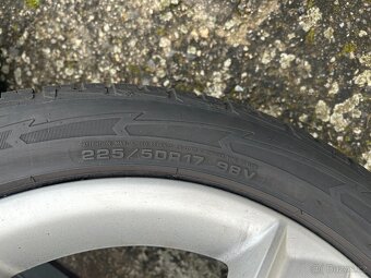 Alu kola R17 5x112 Audi + Zimní pneu 225/50/17 Goodyear - 12