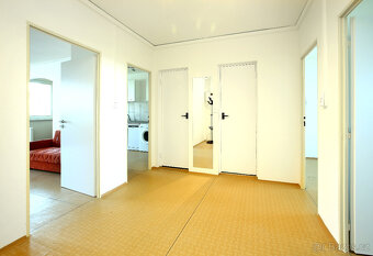 odolena voda3+kk ca. 71m2 osobni vlastnictvi/ bez realitky - 12