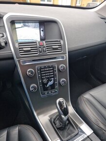 Volvo XC60 2,4 D4 AWD 120kW Momentum LED NAVI Dph 2013 - 12