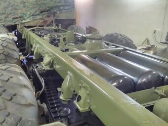 Tatra 813 Kolos - 12