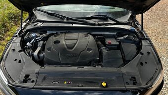 VOLVO V90 R-DESIGN D5 AWD, PANO, 173 kW, 2017 + ZIMNÍ KOLA - 12