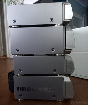 Stereo věž Technical model No. SL- EH550 - 12