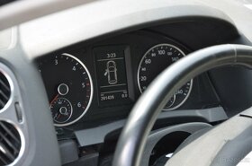 Volkswagen Tiguan 2.0 TDI 103kW - originální díly - 12