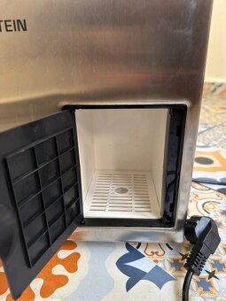 Výrobník ledu Klarstein IceFestival Cube - 12