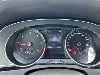 VW PASSAT B8 2.0TDI 110KW COMBI HIGHLINE ČR DPH KŮŽE - 12