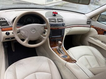 Mercedes Benz E320 4matic W211 Elegance - 12