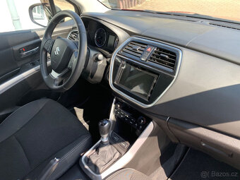 Suzuki SX4 S-Cross 1.6 DDiS Comfort 4WD-navi,LED,tažné,120PS - 12