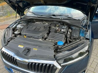 Škoda Octavia 4, koupeno v ČR, pravidelny servis nová STK - 12