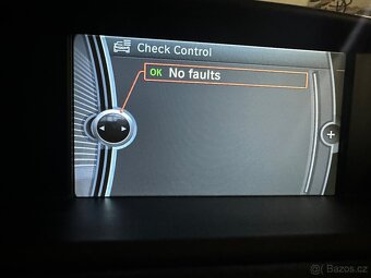 BMW 118i - STK 9/2027 - 12