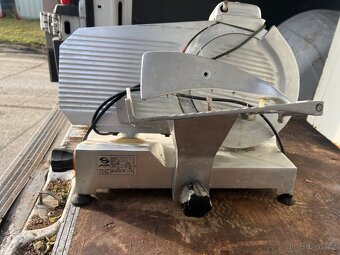 Prodán gastro nábytek do kuchyně - 12