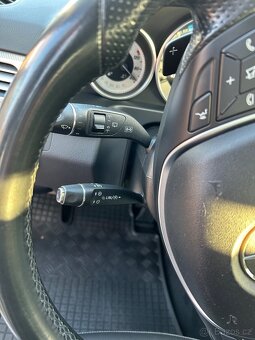 Mercedes-Benz E 250 CDI 4MATIC • 150 kW • Automat • 2014 - 12