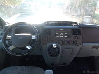 Ford Transit - 12