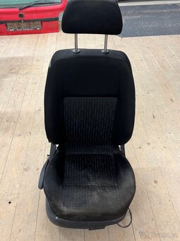 VW Passat B5, B5,5, přední sedačky - 12