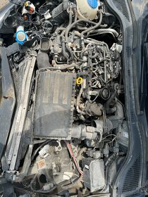 Škoda Rapid 1.4tdi 66kw 2016 najeto 185tkm na ND - 12