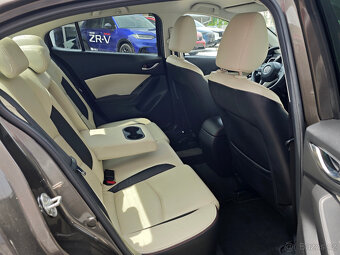 Mazda 3 2.0 Skyactiv Revolution TOP - 12