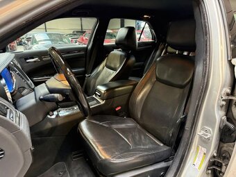 Lancia Thema Platinum 300C 3.0 CRD (č.1199) - 12