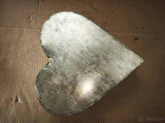 Starožitná forma ve tvaru srdce - 12