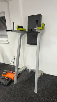 Výprodej posilovacích strojů - 12