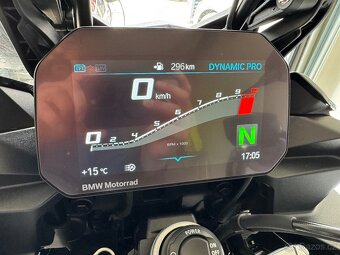 BMW F900XR - 12