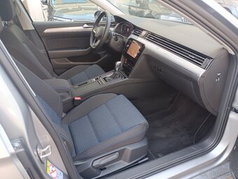 VW Passat B8 GTE Variant 1.4eTSI 160kW DSG 109tkm Matrix ACC - 12
