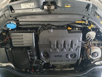 Škoda Octavia 3 Combi Scout 2,0TDI CR 135kW DSG 4x4 r.v.2017 - 12