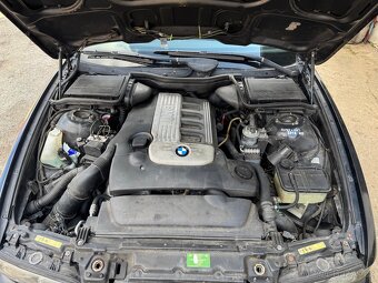 BMW e39 525d combi - 12