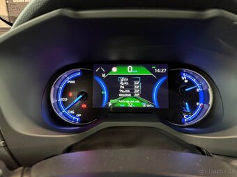 Toyota RAV-4 2.5 Hybrid r.2019 87 t.km. původ ČR - 12