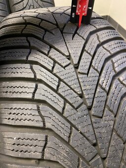 ORIGINAL ALU KOLA FORD KUGA III 225/60/18 - 12