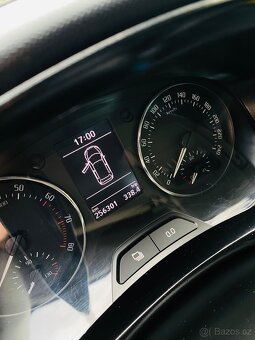 Škoda Fabia 1.2 TSI 63kW Ambition Combi - 12