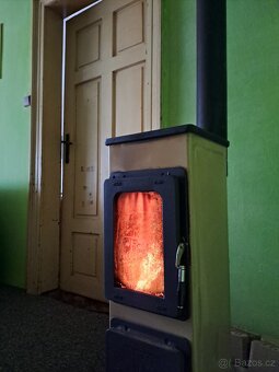 Prodej bytu 4+1 + půdní pokoj - 12