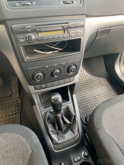 ŠKODA YETI 1.2 TSI 77KW •KLIMA•VÝHŘEV•TAŽNÉ ZAŘÍZENÍ• - 12