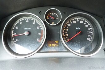 Opel Astra 1.8i 16v - 12