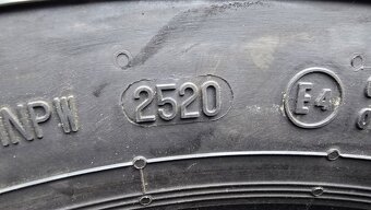 Letní pneu 225/75/16c Continental - 12