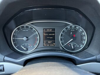 Škoda Octavia II 1.6 TDI 77kw 181 000km - 12