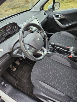 Peugeot 2008 1,6hdi - 12