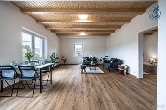 Prodej mezonetového bytu 133 m² s terasou a zahradou - 12