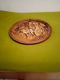 Stolek japonský historizující vyřezávaný sleva na 3990 - 12