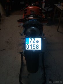 Honda CBR 1OOO RR - 12
