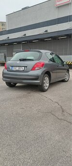 Peugeot 207 - 12