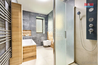 Prodej rodinného domu, 253 m², Lipno - Malšín - 12