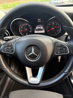 Mercedes-Benz C200 - 12