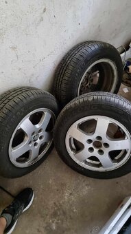 Škoda Fabie 1.2 - 12