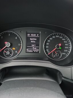 VW Sharan 7 místný - 12