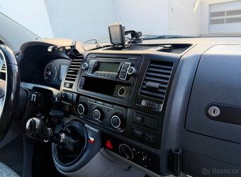 Vw Caravelle 2.0 TDi 103Kw 9-míst long 2011, pěkný stav - 12