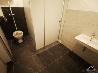 Skladovací hala Jihlava - 12