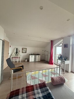 Prodej rodinného domu - 12