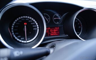 Alfa Romeo Giulietta 1.4 T MultiAir - 12
