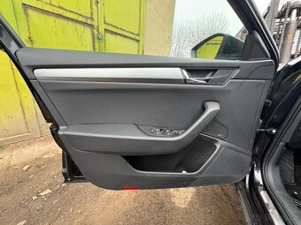 Škoda Superb 3 kombi 2.0TDI 140KW DFCA PZP LF9R r.v.2016 - 12